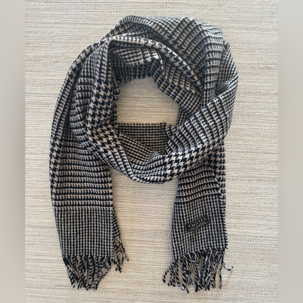 Amicale 100% Merino Wool plaid gray black winter scarf men’s one size